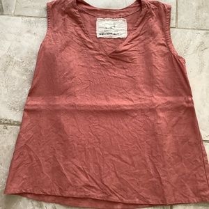 NWOT Not Perfect linen Vienna tank s/m